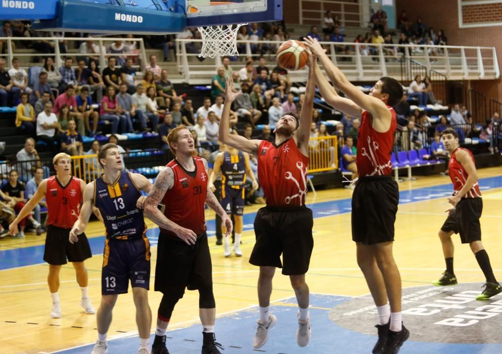 Partido entre el Liberbank Oviedo Baloncesto y el