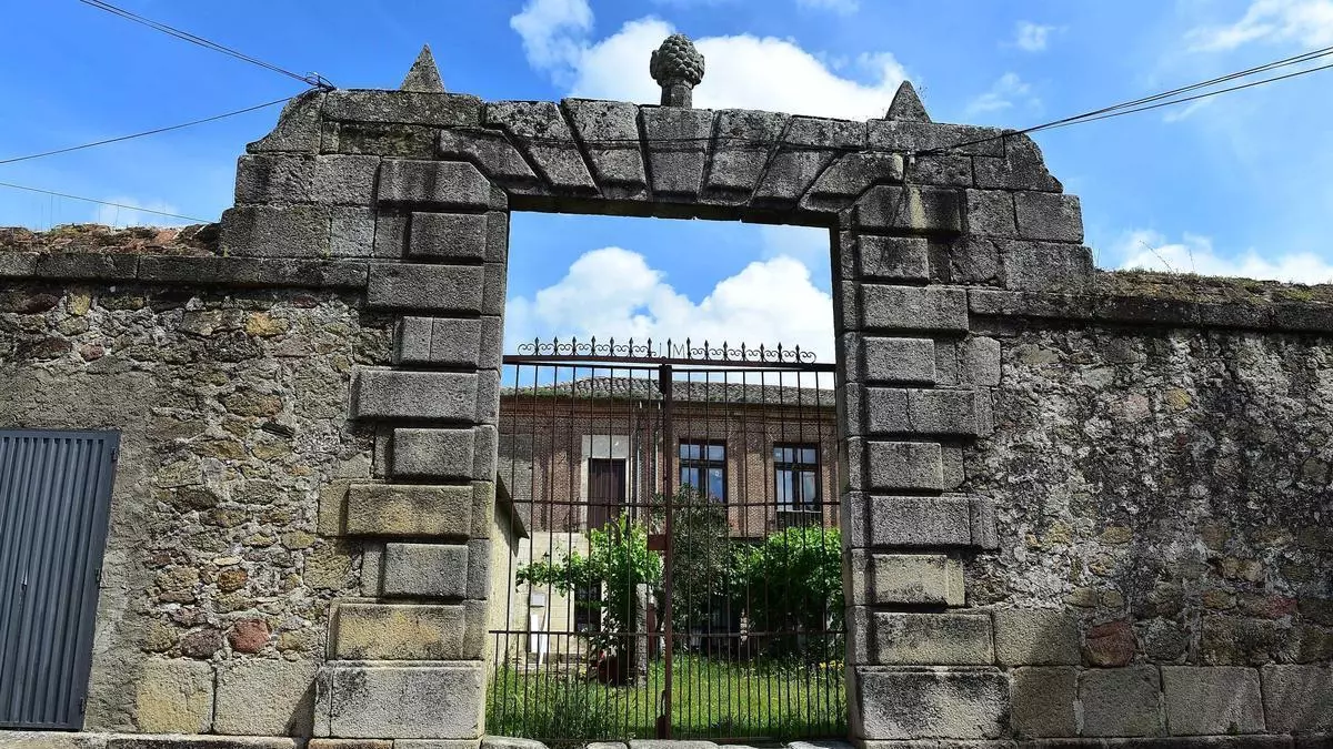 Conoce la Casa Palacio del siglo XVII en Oliva de Plasencia, ligada al secretario de cámara del rey Felipe III