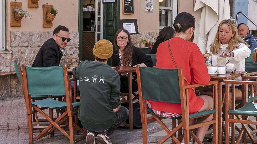 Las cafeterías, frente al dilema del tiempo por consumición