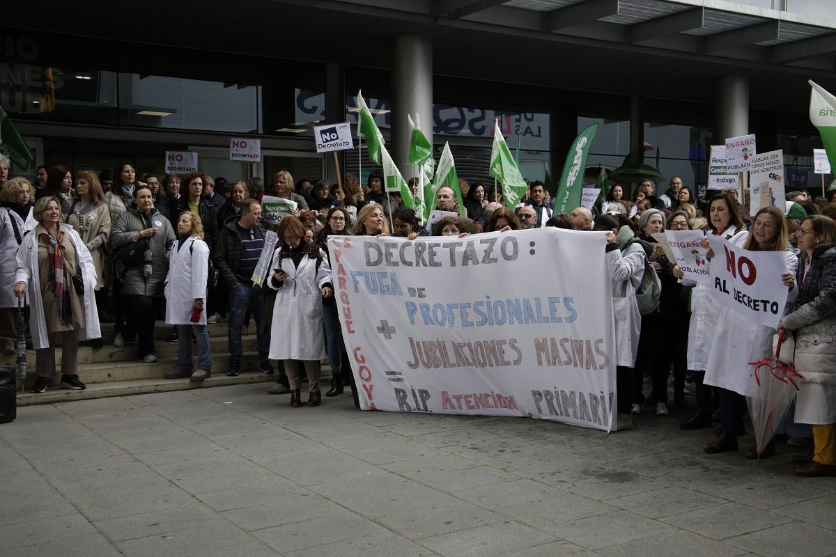 En imágenes | Así se ha vivido la huelga en los centros de salud de Aragón