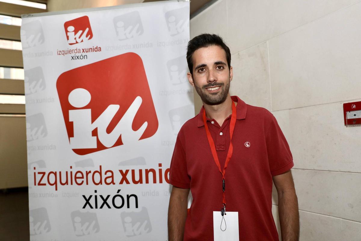 El concejal, y coordinador local de IU, Alejandro Farpón.