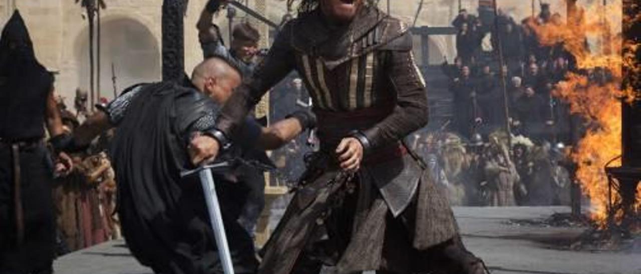 Fassbender es el «assassins» español Aguilar de Nerja.