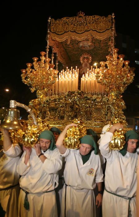 JUEVES SANTO. Virgen de la Esperanza.