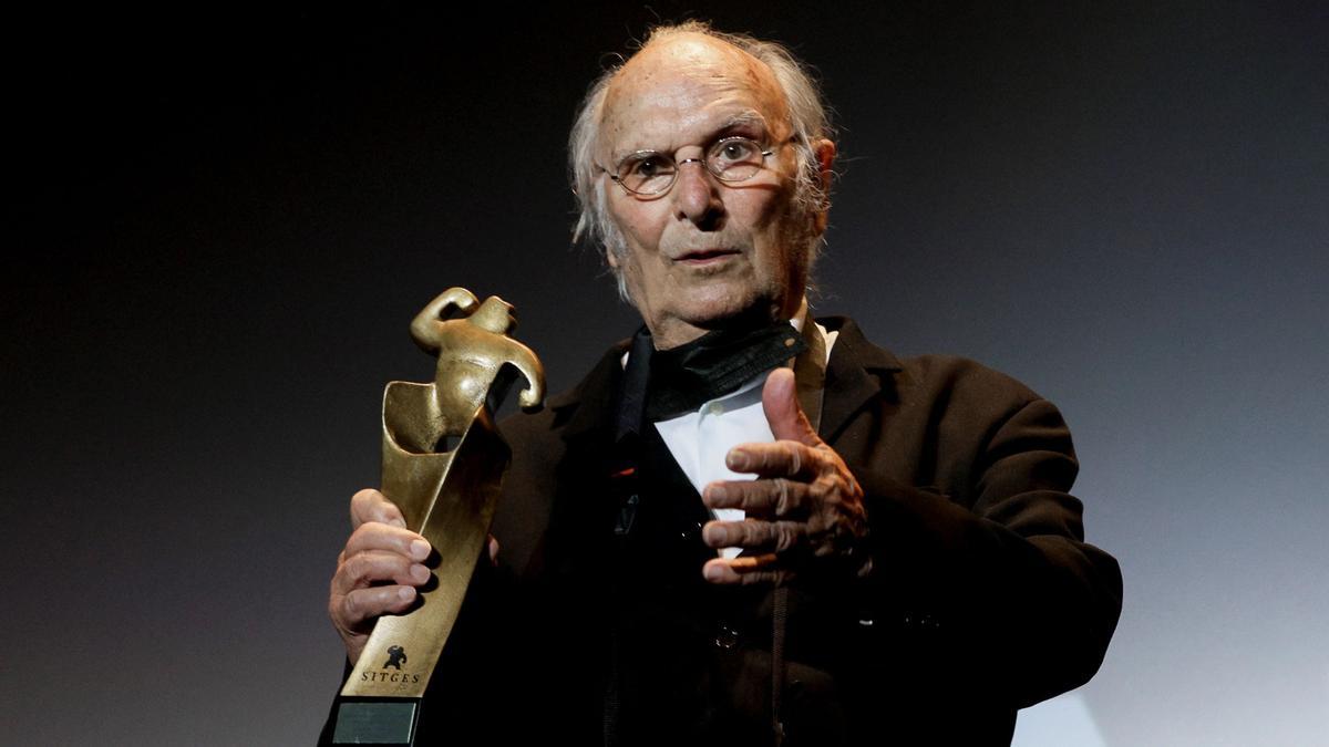 El director de cine, Carlos Saura, tras recibir el &quot;Gran Premio Honorífico&quot; del Festival de Cine Fantástico de Sitges