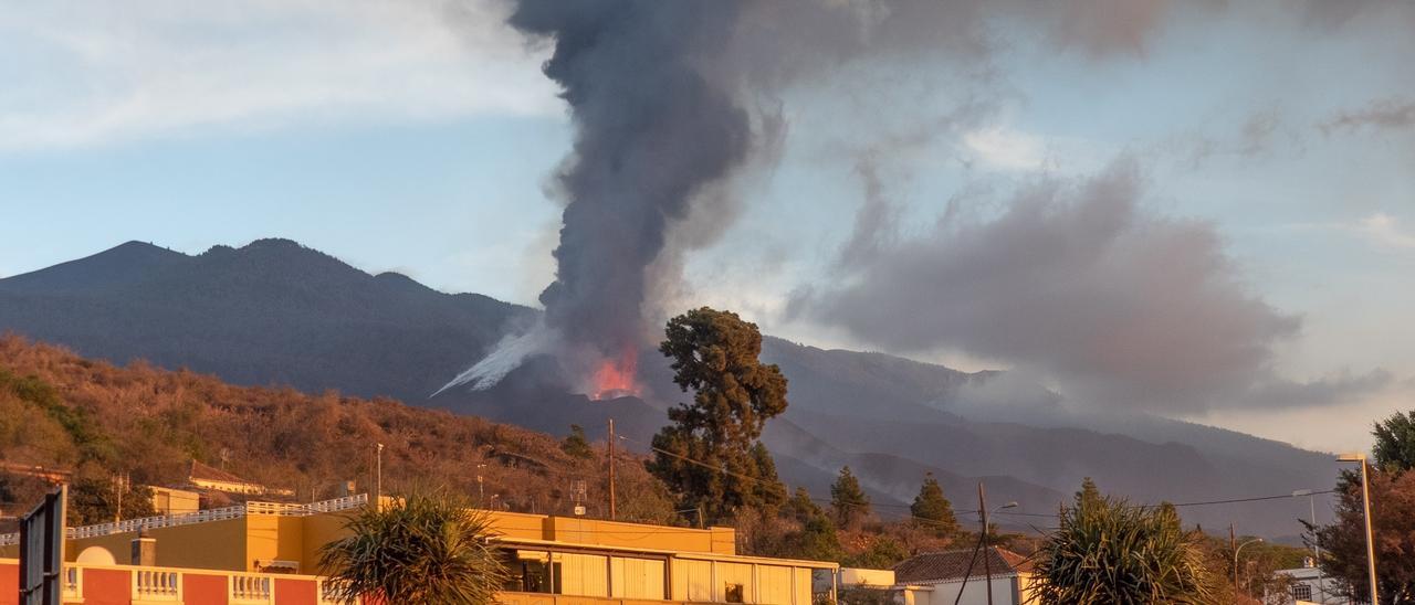 El volcán de La Palma desde el camino José Antonio Jiménez