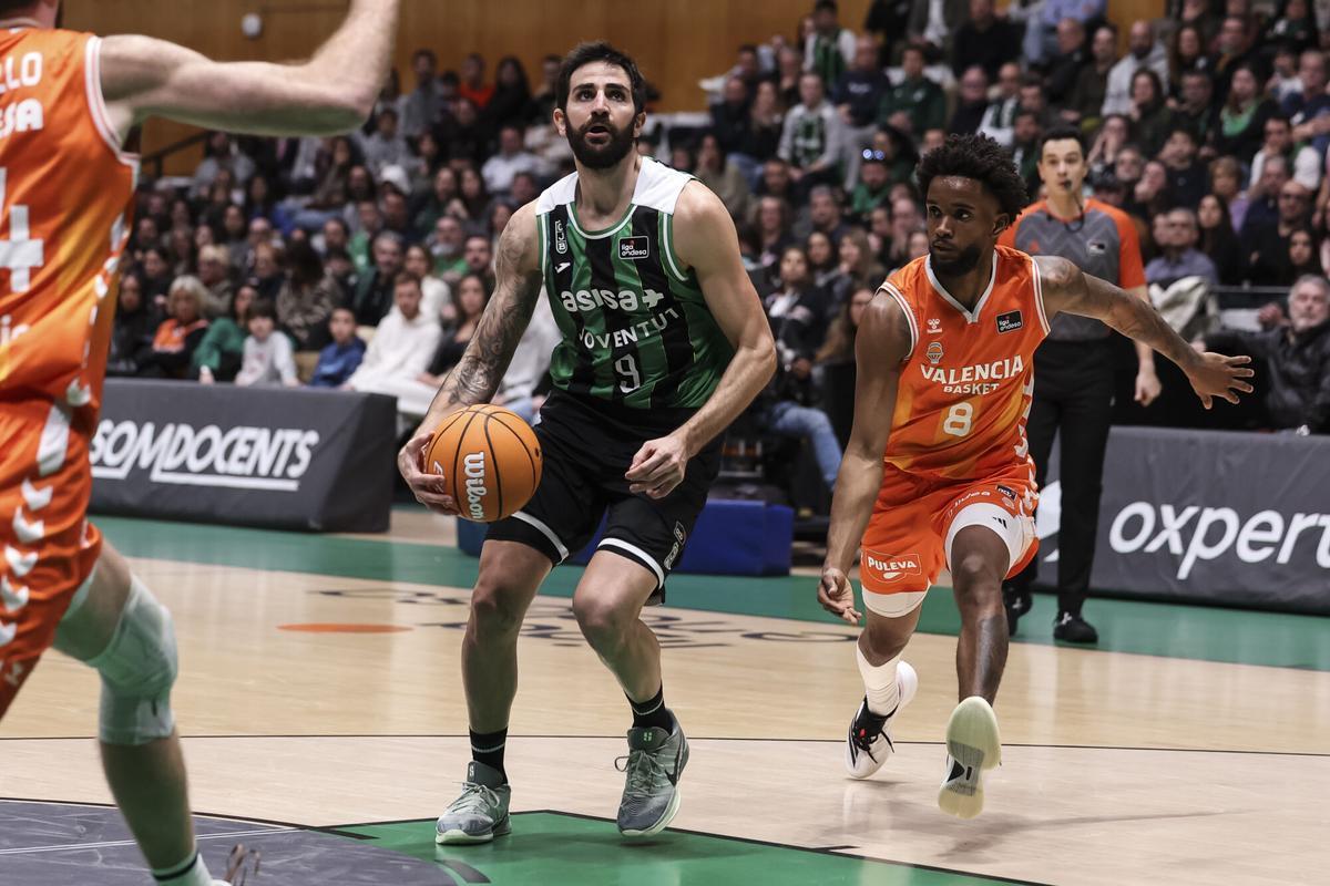 Tras el gran triunfo ante el Valencia, el Joventut espera coger carrerilla en su visita al Casademont Zaragoza