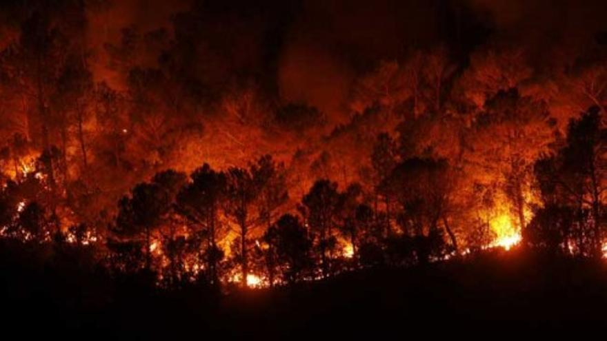 Incendio sin control en Girona