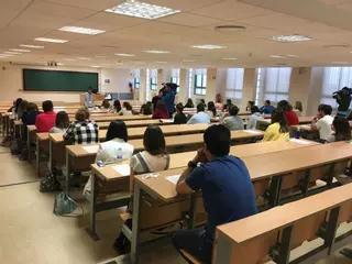 Las claves de la segunda prueba de la oposición a docente en Andalucía que este martes realizan 18.000 aspirantes