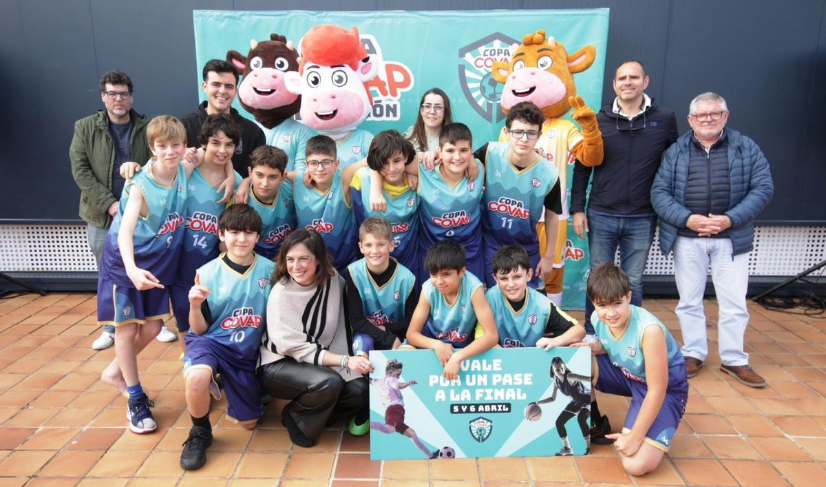 El CV Carmen, vencedor en baloncesto masculino.