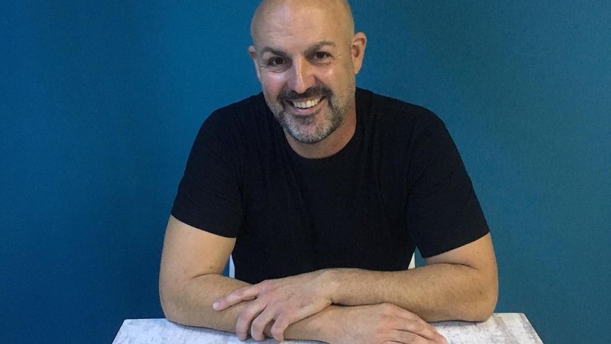 Bruno Francés presenta nuevo poemario en Alicante