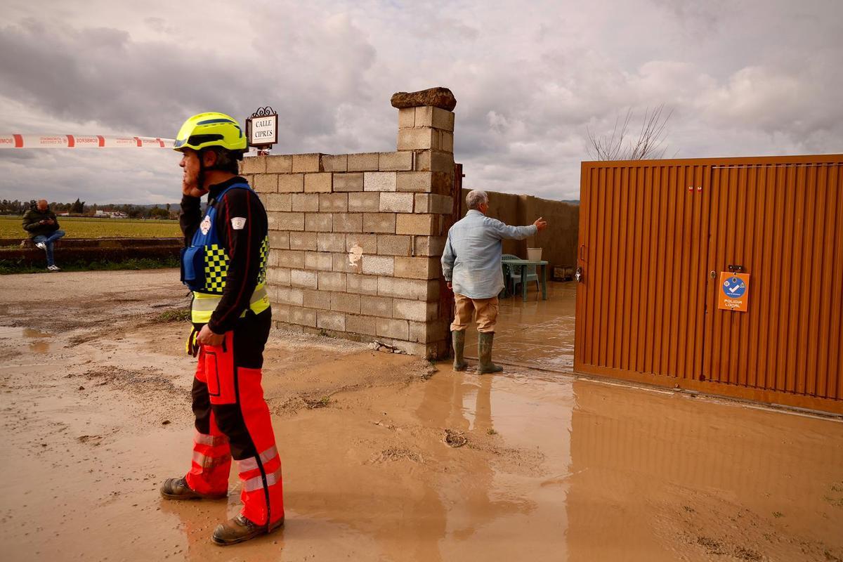 La vuelta a casa de los desalojados cordobeses por el temporal, en imágenes