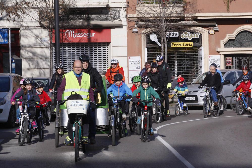 Pedalada de Mou-te en bici