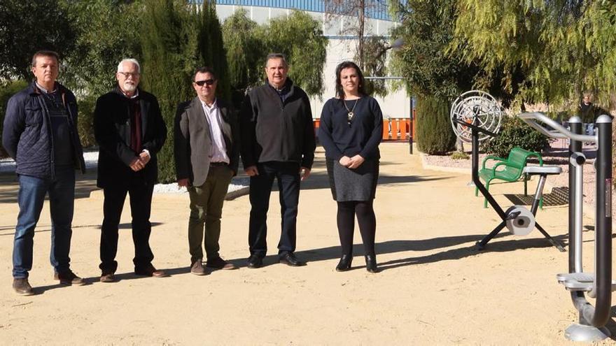 Presentación del jardín biosaludable, en el que los vecinos de Barinas pueden hacer deporte.