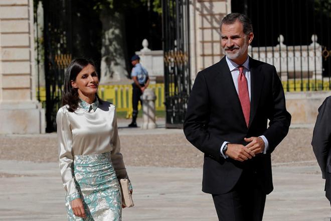 Los reyes Felipe y Letizia, a su entrada en el Palacio de Aranjuez