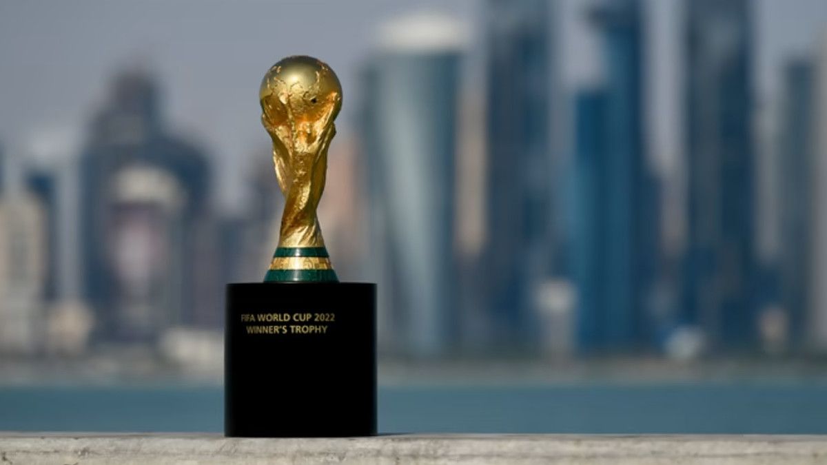 El trofeo de la Copa Mundial de Fútbol de 2022