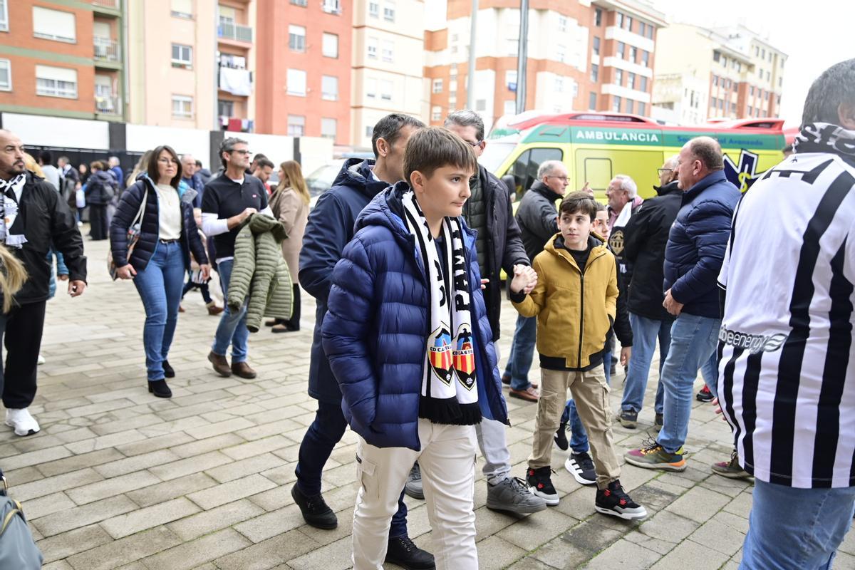 Galería | Búscate en las mejores imágenes del Castellón-Huesca
