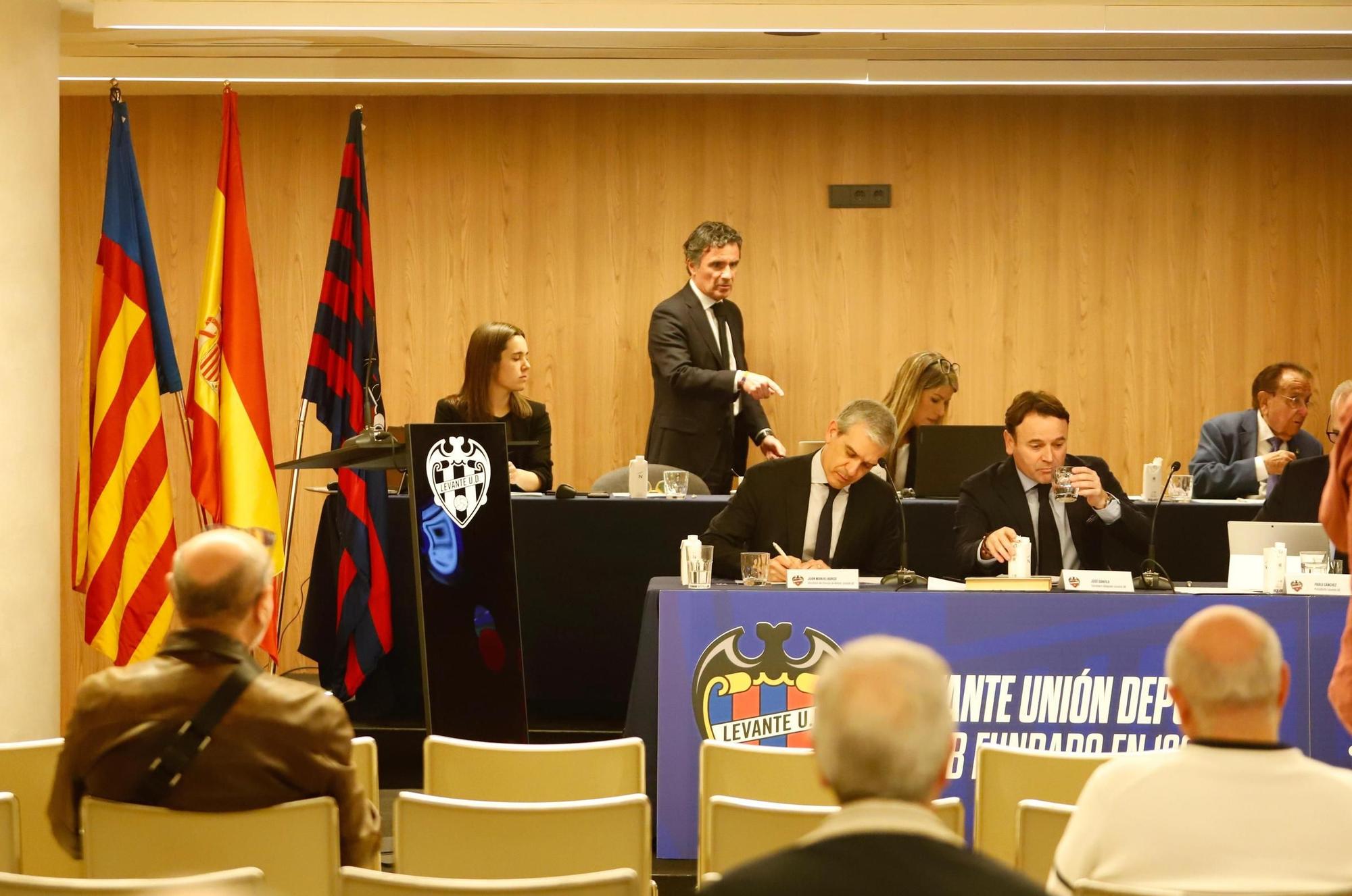 El Levante UD celebra su junta de accionistas