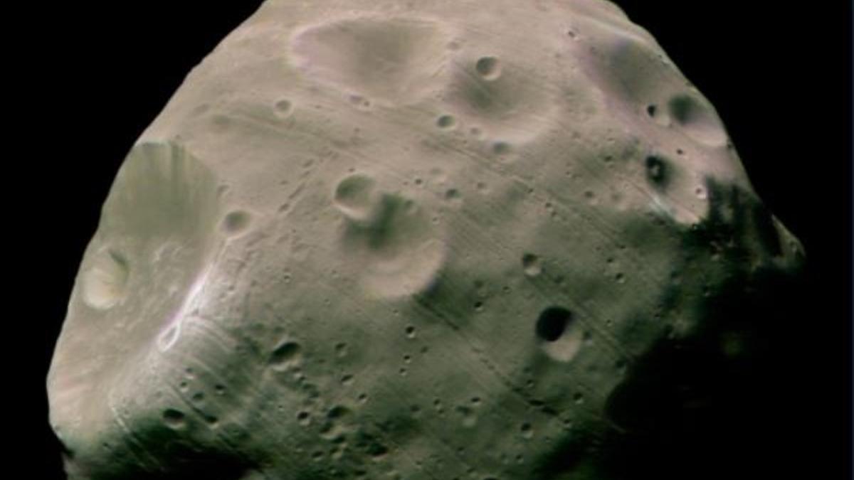 Imagen de Fobos tomada por la nave Mars Express.