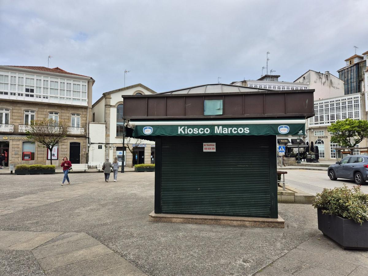 Kiosco Marcos, en la plaza Irmáns García Naveira de Betanzos