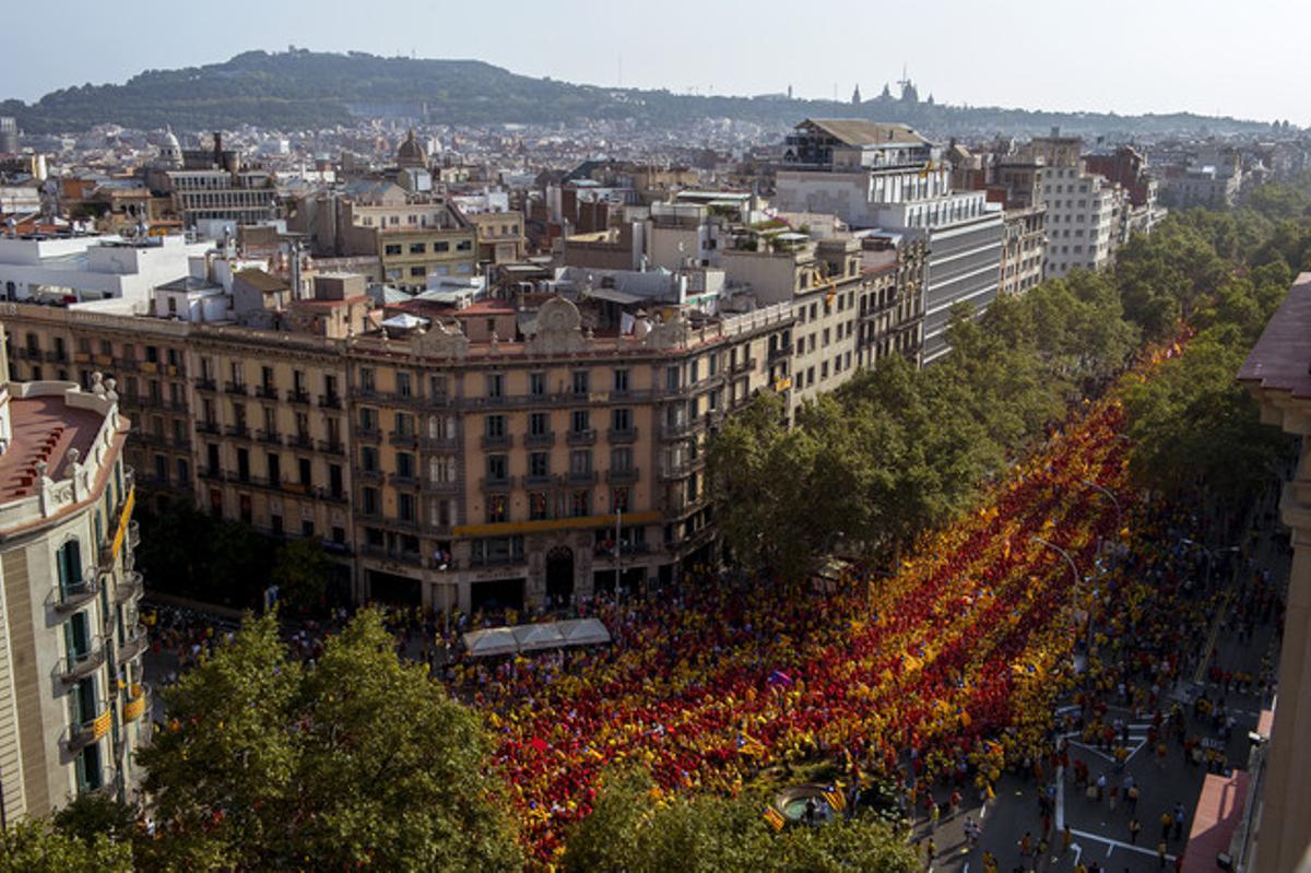 Mosaico de la gran V en Barcelona. 