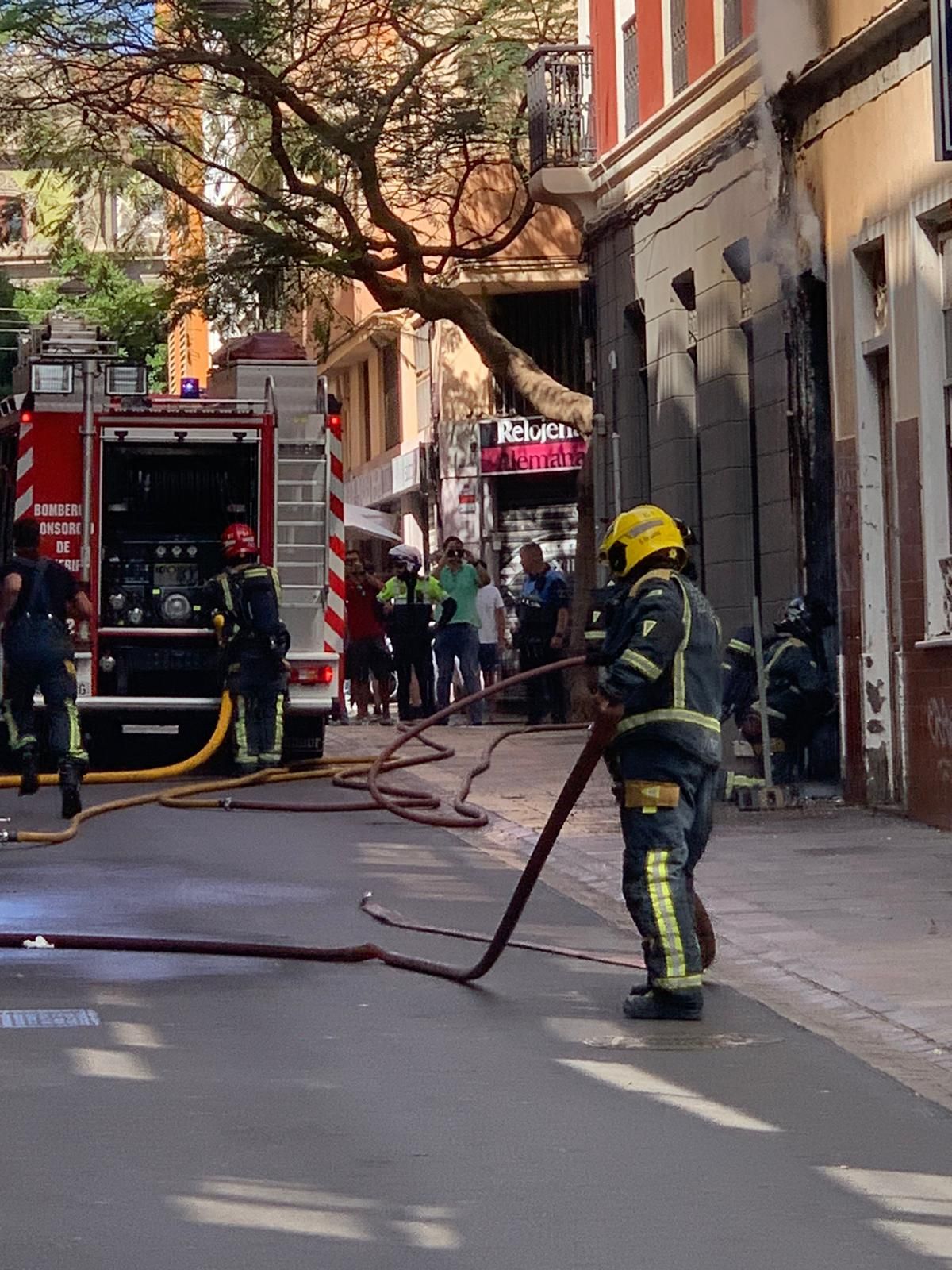 Incendio en la calle Primo de Rivera