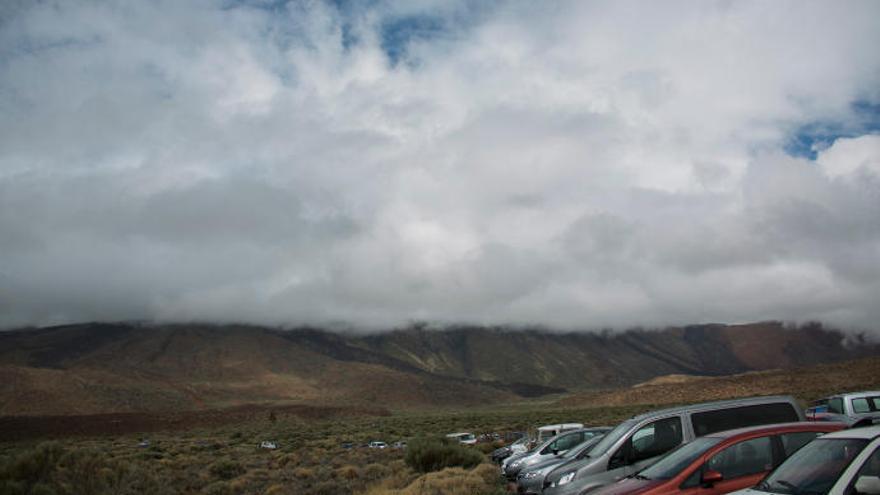 Nubes en las cañadas del Teide