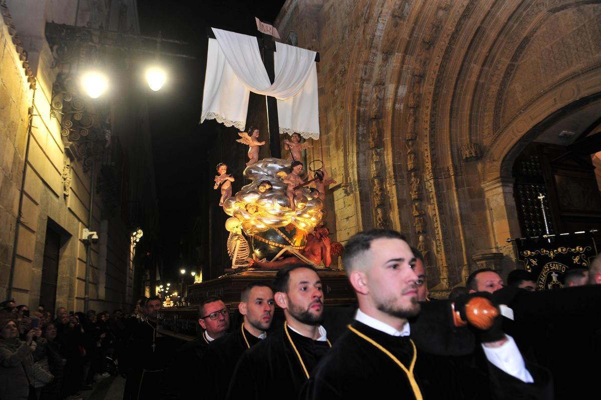 Procesión del Santo Entierro en Orihuela