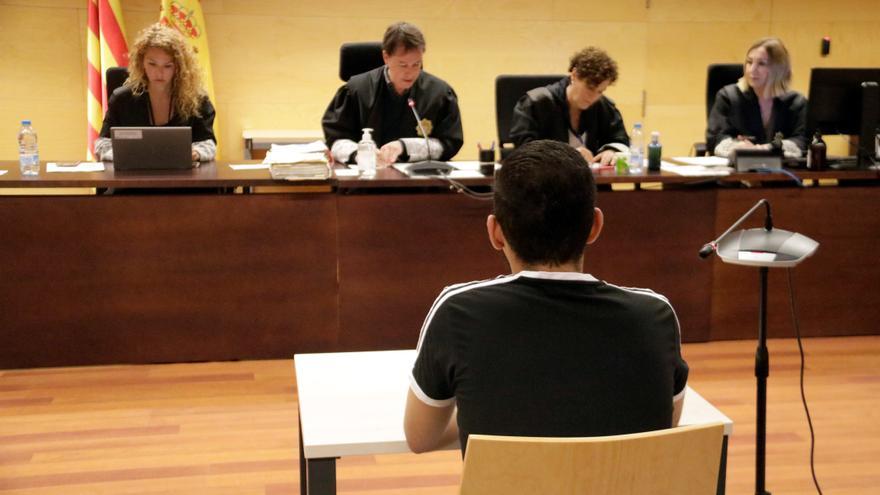 Jutgen un acusat que s&#039;enfronta a 6 anys de presó per abusar de la seva cunyada d&#039;11 mentre dormia a Anglès