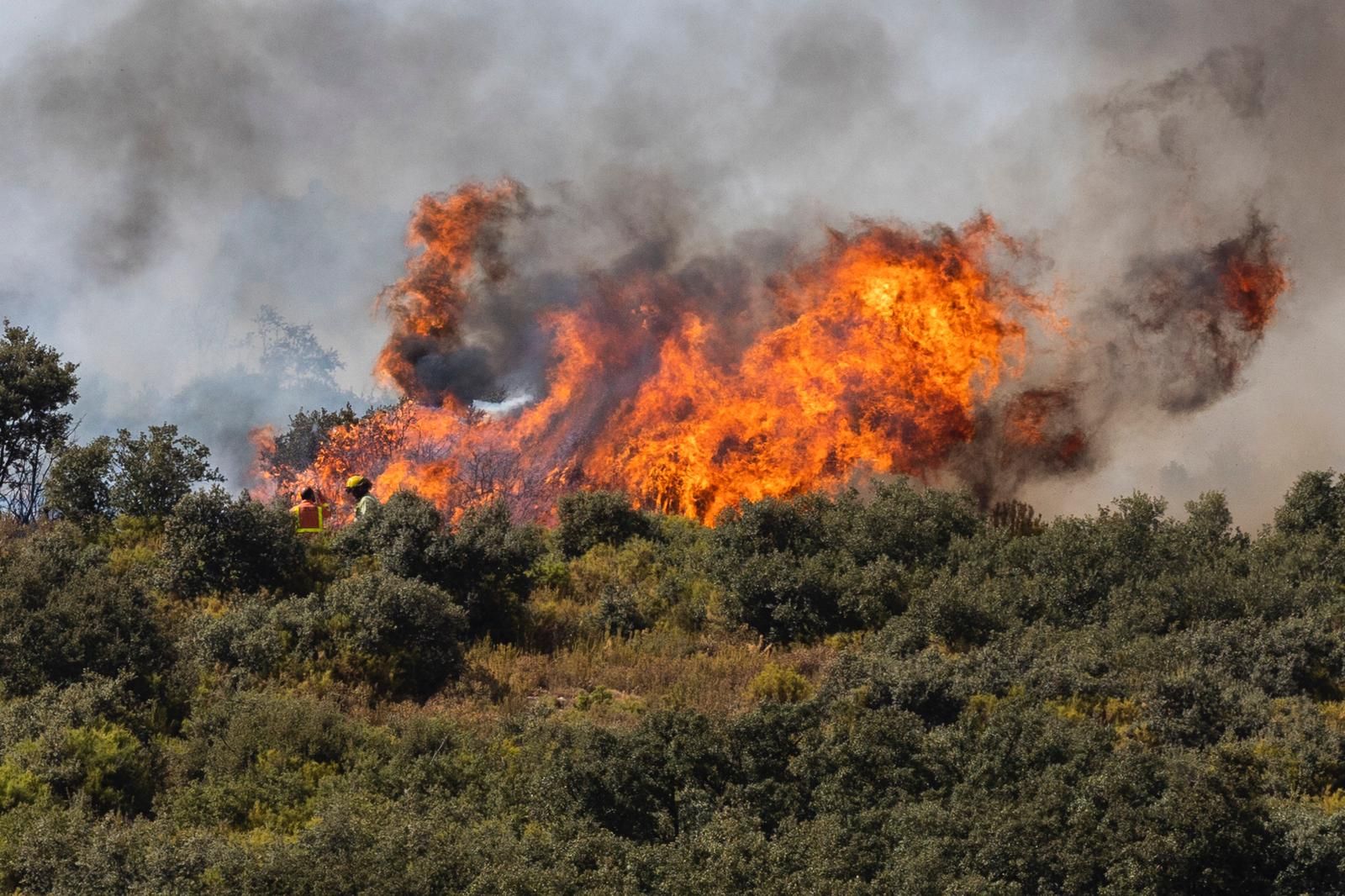 El incendio de Bejís, en imágenes