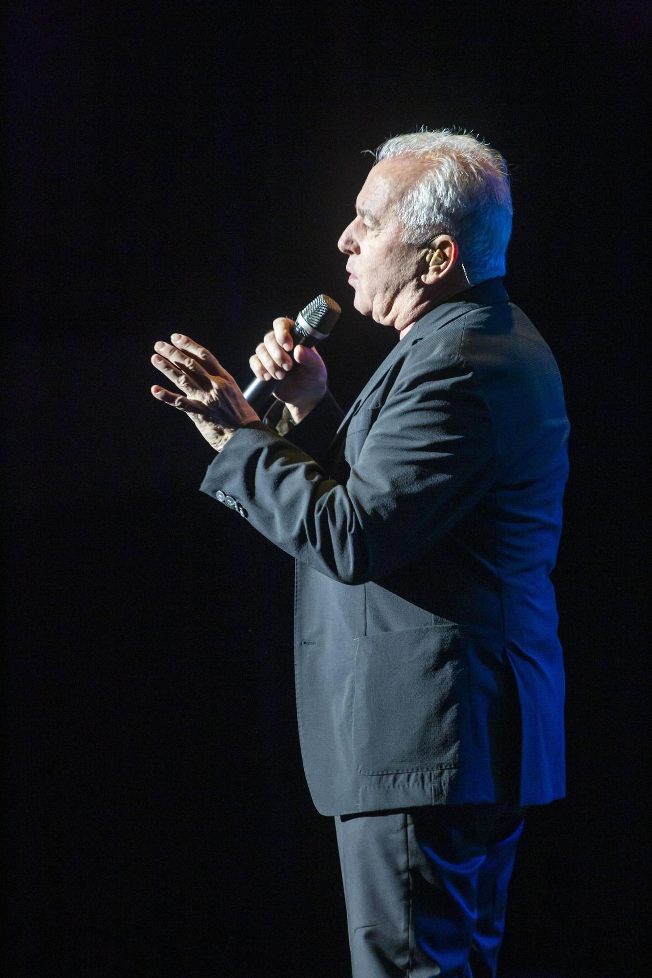 Concierto de Víctor Manuel en el auditorio de Oviedo