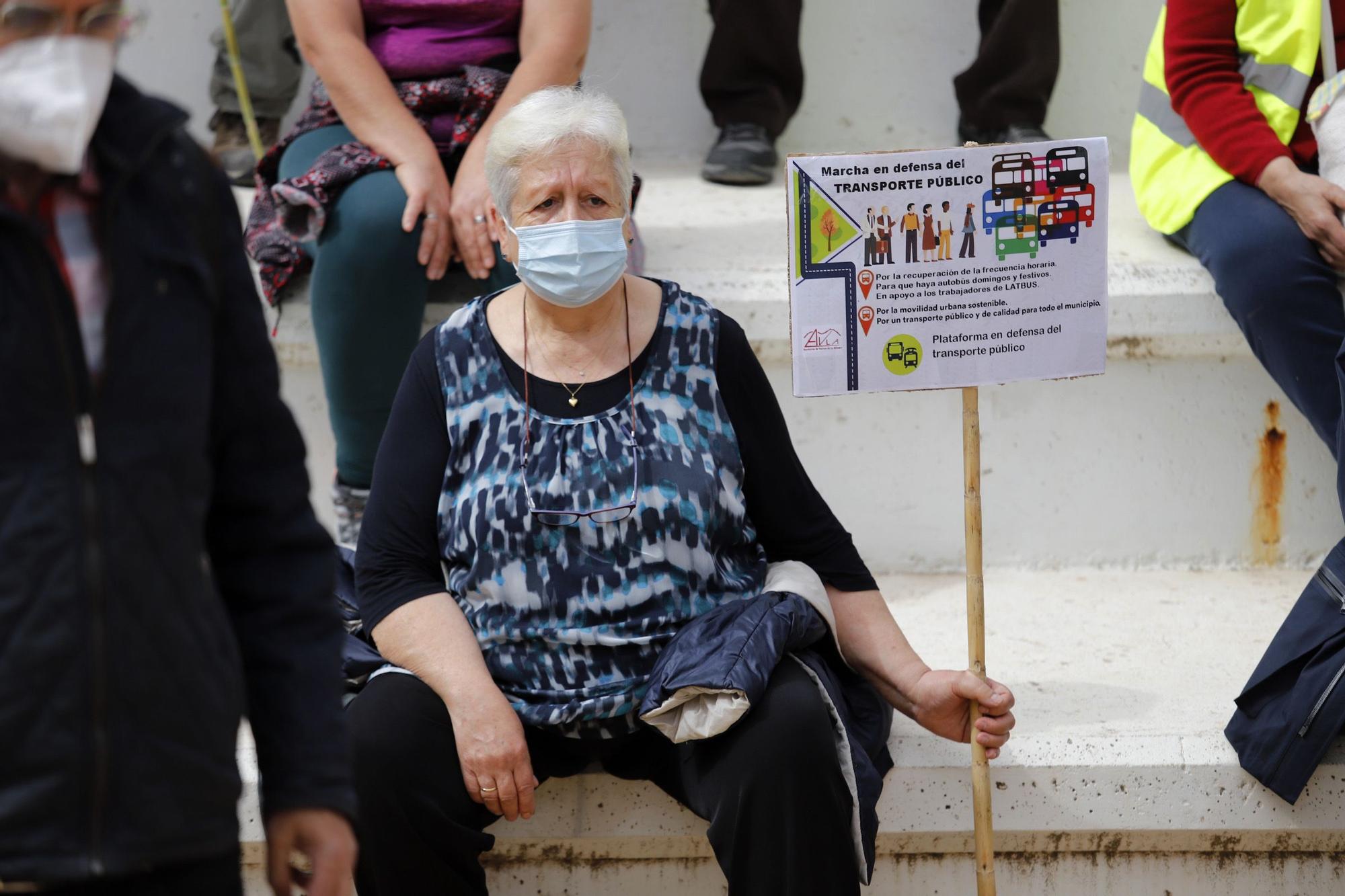 Los vecinos de Costera Sur se movilizan por un transporte de calidad