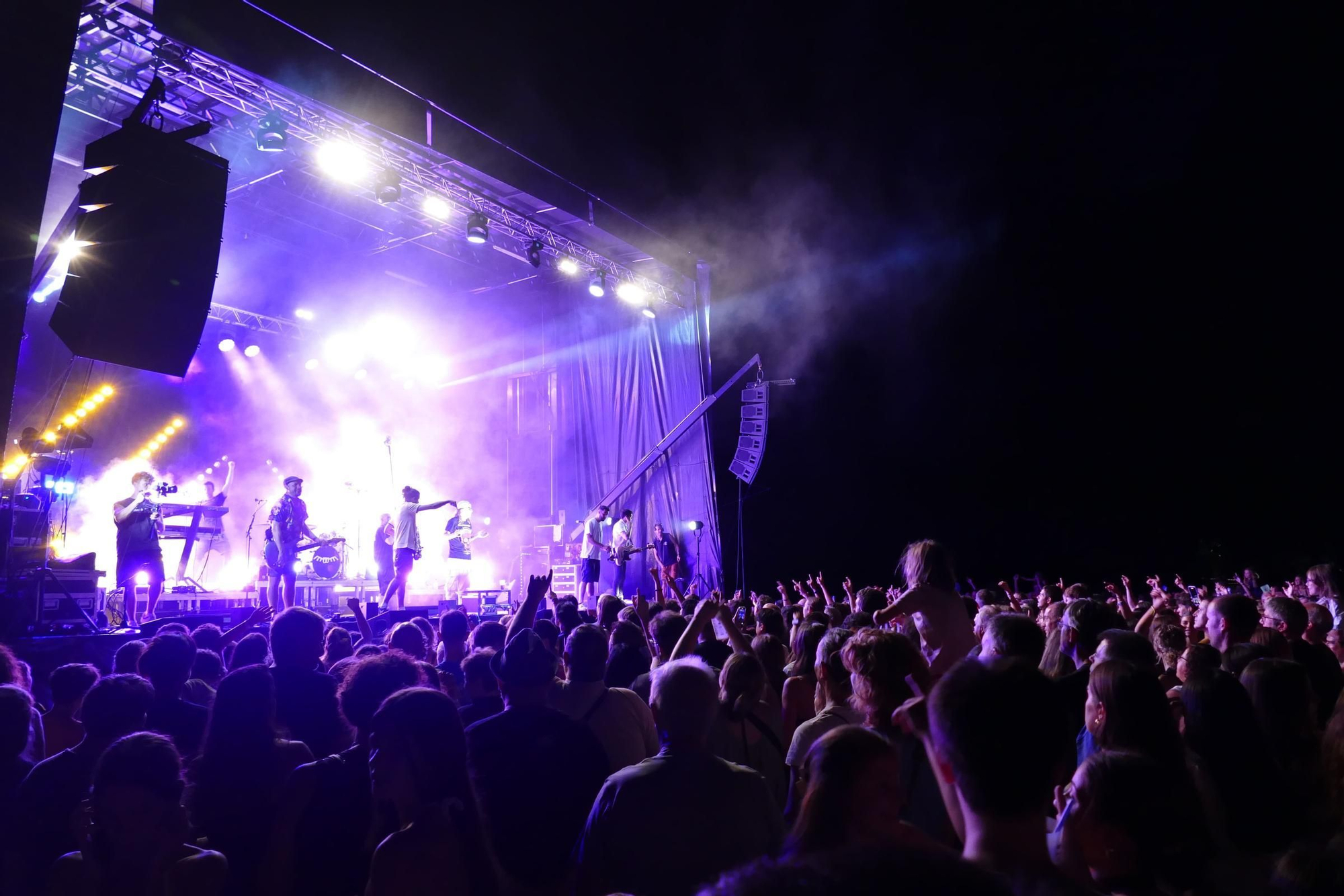 La segona Bertranada Fest congrega unes 8.000 persones als concerts de Ginestà i Búhos