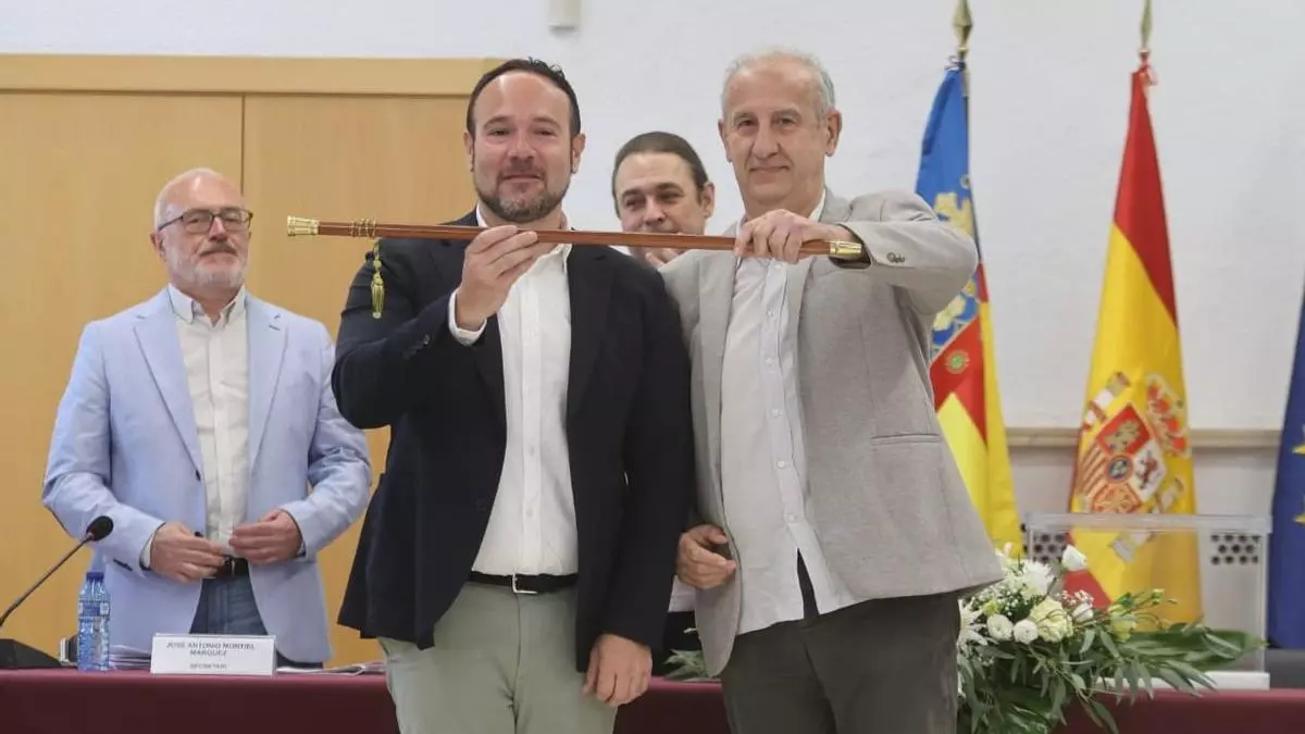 Jesús Borràs alza la vara de mando en Manises por tercera vez
