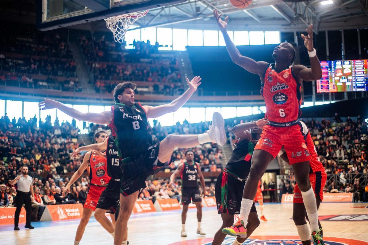 El Leyma arrolla al Cantabria (102 - 67)