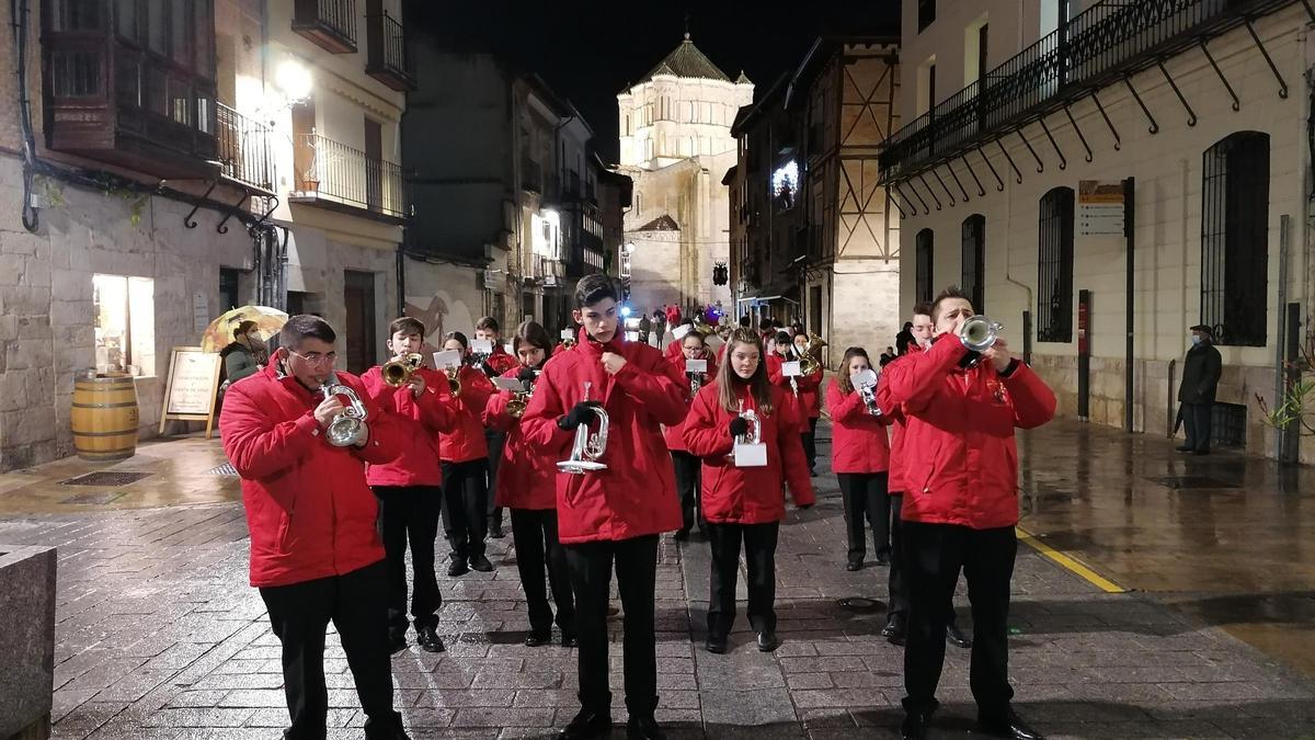 Los músicos de la Banda, en la última cabalgata de Reyes celebrada en Toro