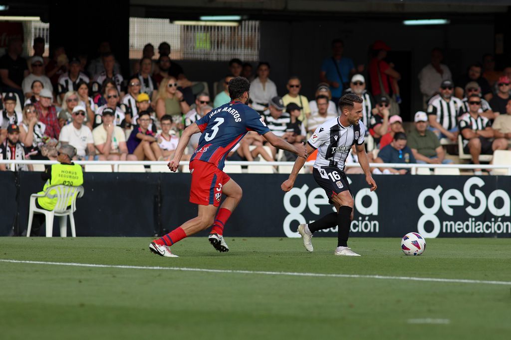 Todas las imágenes del partido ante el Huesca del FC Cartagena