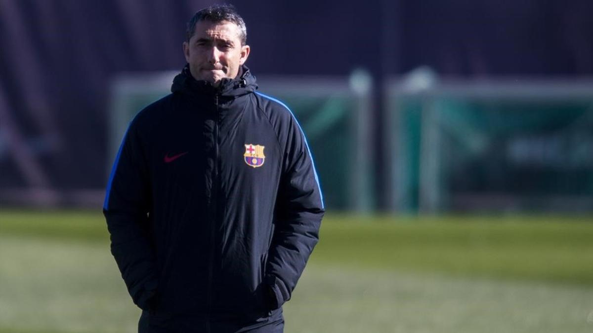 Valverde, en el último entrenamiento del Barça previo al duelo con el Getafe.