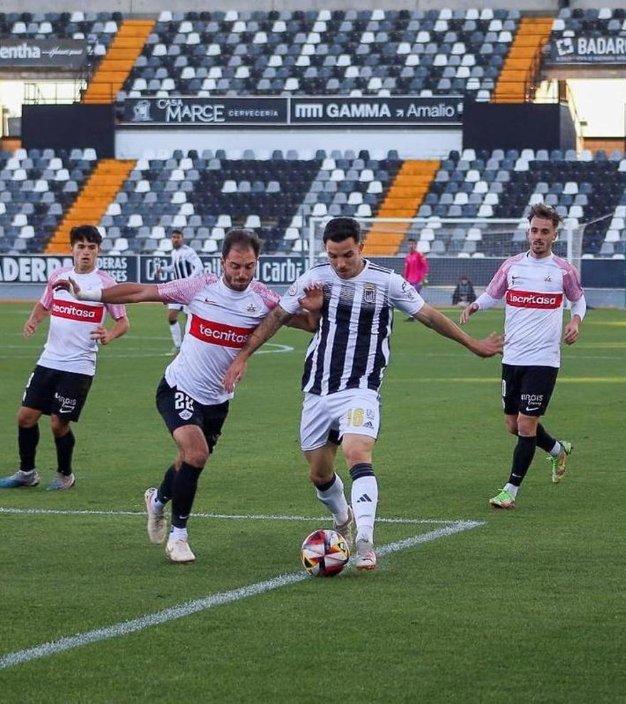 El Badajoz, triunfo o ‘sanseacabó’ en Matapiñonera