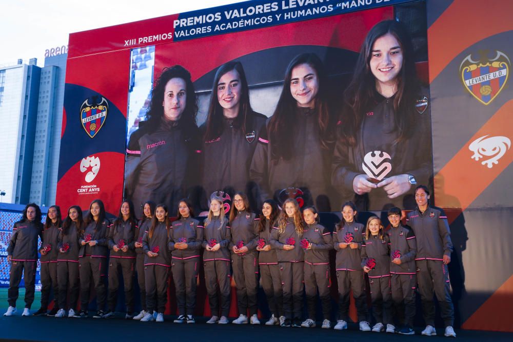 Presentación de la nueva ciudad deportiva del Levante UD en Nazaret