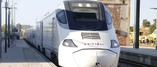 El tren rápido de Extremadura circula hacia Madrid con retraso