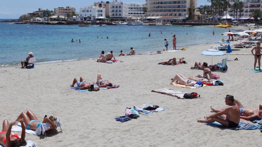 Santa Eulària ya suministra agua desalada a es Canar, Cala Llenya y La Joya