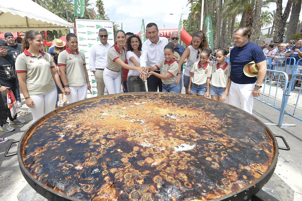 Arroz con costra para 2.500 personas