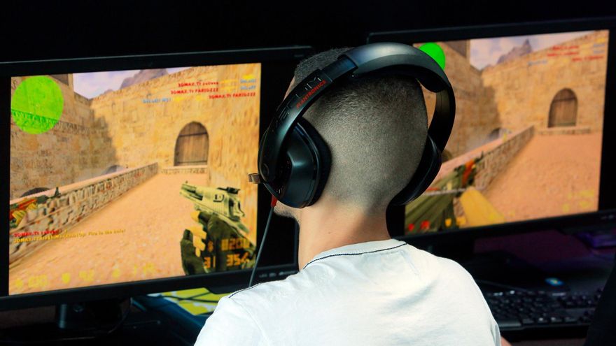 1.800 jugadores compiten en una liga de eSports que ha batido record de participantes