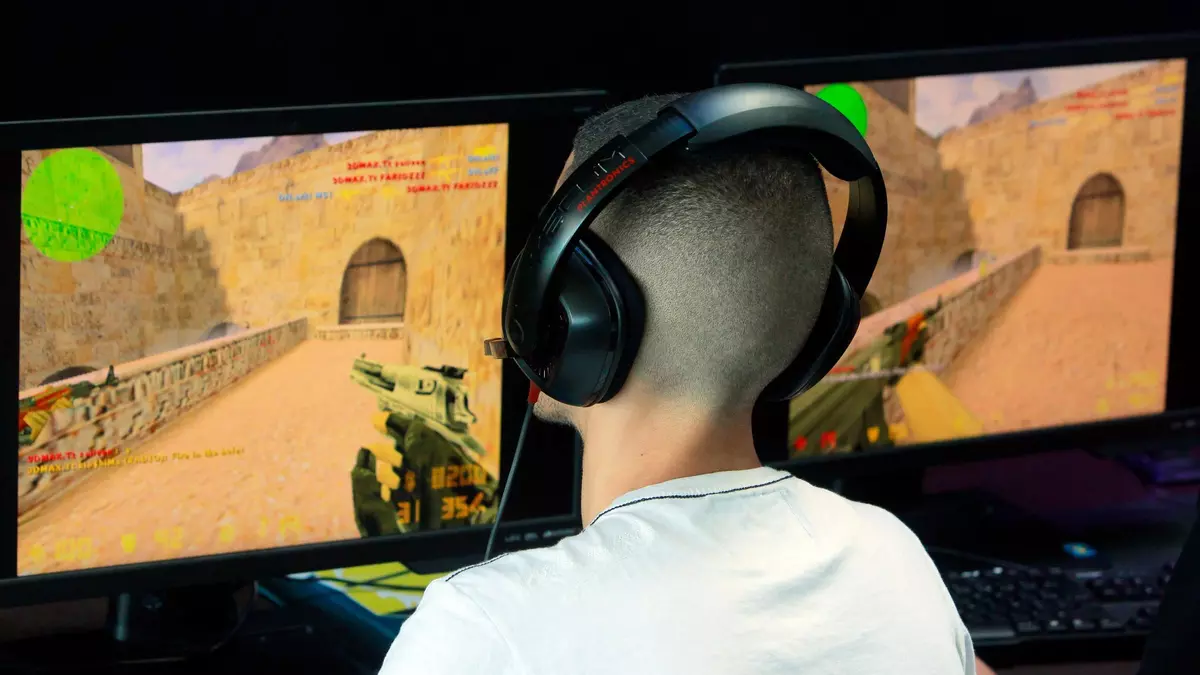 1.800 jugadores compiten en una liga de eSports que ha batido record de participantes