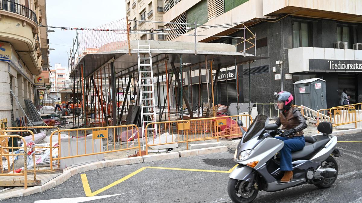 Aspecto que ofrecen las obras del intercambiador de Elche