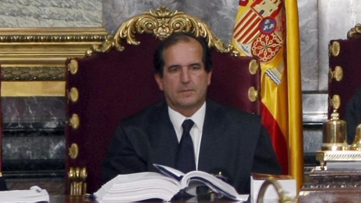 Andrés Martínez Arrieta, en el Tribunal Supremo.