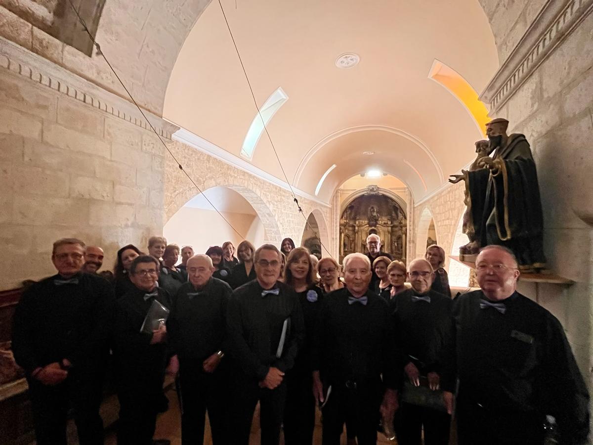 GALERÍA | Villamayor de Campos venera a la Virgen del Socastro