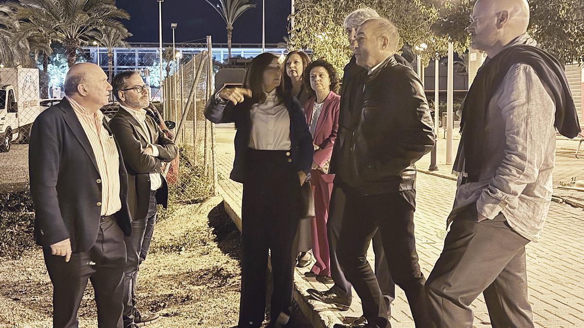 Visita del jurado que decidirá el anteproyecto del Palacio de Congresos de Elche