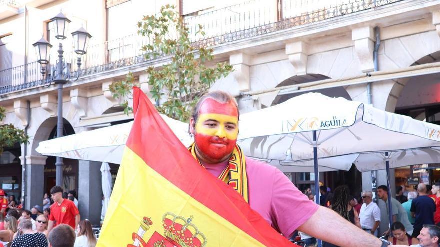 Zamora se paraliza por la Roja: ambientazo y emoción durante la final de las finales