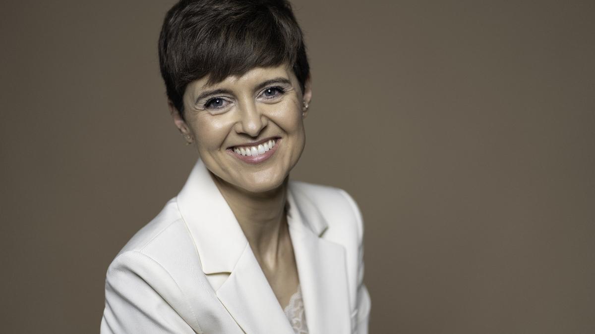 La doctora Elena Benítez Cerezo, psiquiatra especialista en TDAH a lo largo de la vida y autora de 'Hijos neurodivergentes'.